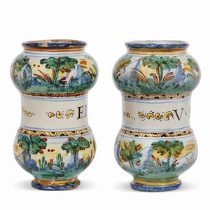 COPPIA DI ALBARELLI, ROMA, PRIMA MET&Agrave; SECOLO XVIII  - Asta UNA COLLEZIONE DI VASI DA FARMACIA IN MAIOLICA - Associazione Nazionale - Case d'Asta italiane