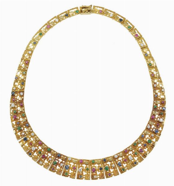 Girocollo con diamanti, smeraldi, rubini e zaffiri  - Asta Vintage Jewellery - Associazione Nazionale - Case d'Asta italiane
