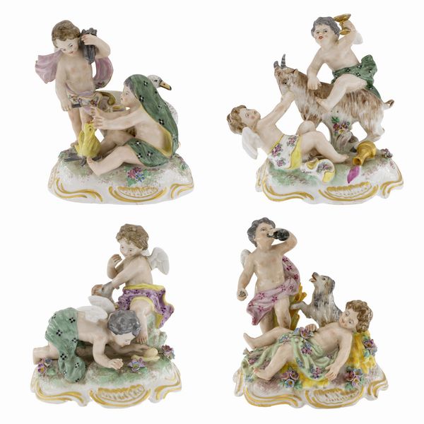 Quattro gruppi in porcellana policroma  - Asta Arredi, Sculture, Dipinti Antichi e del XIX Secolo - Associazione Nazionale - Case d'Asta italiane