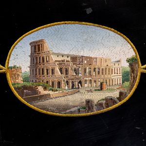 Piano in nero del Belgio con micromosaici  - Asta Arredi, Sculture, Dipinti Antichi e del XIX Secolo - Associazione Nazionale - Case d'Asta italiane