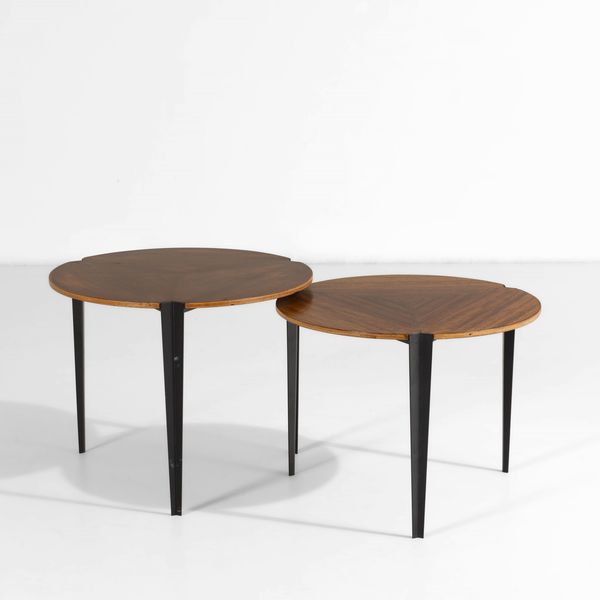 OSVALDO BORSANI : Due tavoli bassi mod. T61  - Asta Design 200 - Associazione Nazionale - Case d'Asta italiane