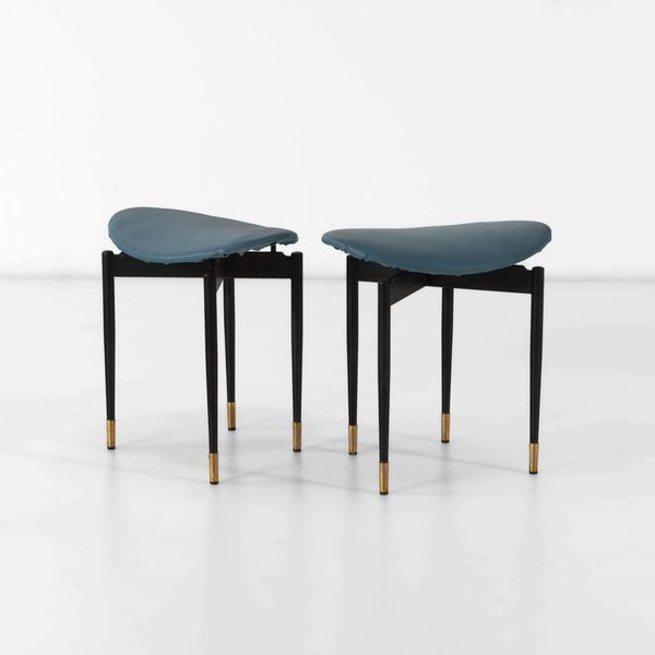 CARLO MOLLINO : Due pouf  - Asta Design 200 - Associazione Nazionale - Case d'Asta italiane