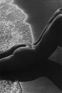 Lucien Clergue - Nude on the beach, Camargue