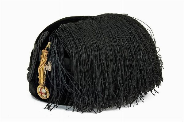 Fez - Colbacco da ufficiale medico Mod. 1938  - Asta Rare Armi Antiche e Armature da Tutto il Mondo - Associazione Nazionale - Case d'Asta italiane