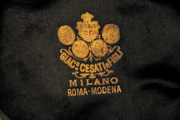 Berretto da tenente colonnello di fanteria della riserva  - Asta Rare Armi Antiche e Armature da Tutto il Mondo - Associazione Nazionale - Case d'Asta italiane