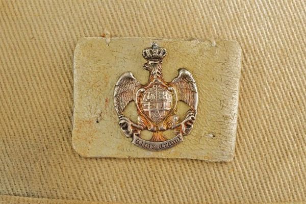 Casco coloniale da ufficiale di cavalleria del 5� reggimento di Novara  - Asta Rare Armi Antiche e Armature da Tutto il Mondo - Associazione Nazionale - Case d'Asta italiane