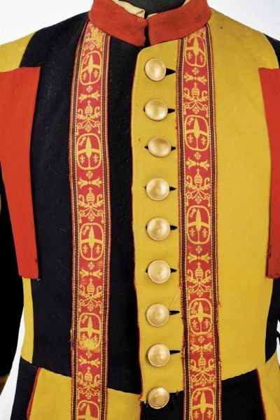 Blusa da Alabardiere della Guardia Svizzera  - Asta Rare Armi Antiche e Armature da Tutto il Mondo - Associazione Nazionale - Case d'Asta italiane