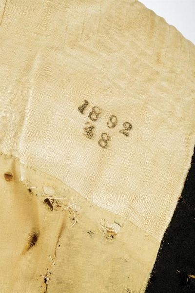 Blusa da Alabardiere della Guardia Svizzera  - Asta Rare Armi Antiche e Armature da Tutto il Mondo - Associazione Nazionale - Case d'Asta italiane