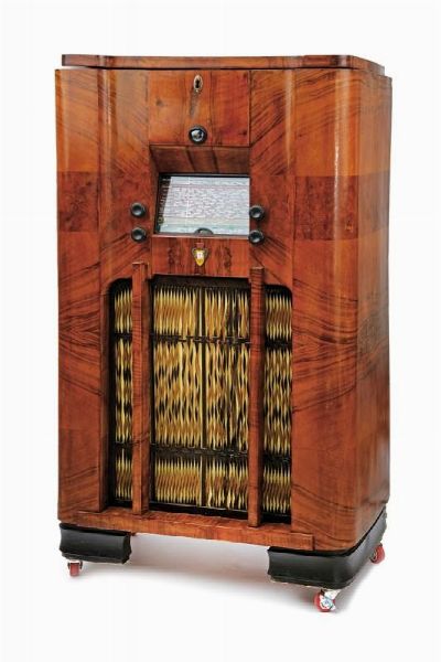 Grande Radio Marelli modello Assab  - Asta Rare Armi Antiche e Armature da Tutto il Mondo - Associazione Nazionale - Case d'Asta italiane