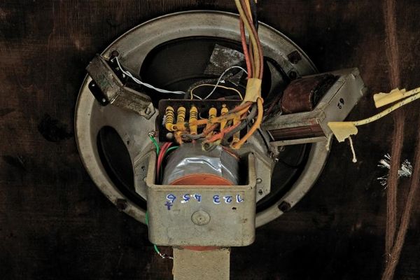 Grande Radio Marelli modello Assab  - Asta Rare Armi Antiche e Armature da Tutto il Mondo - Associazione Nazionale - Case d'Asta italiane