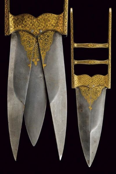 Katar con lama apribile  - Asta Rare Armi Antiche e Armature da Tutto il Mondo - Associazione Nazionale - Case d'Asta italiane