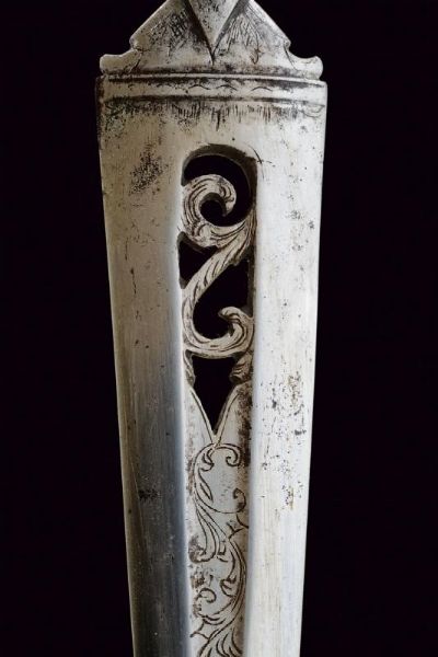 Bella baionetta da caccia incisa con lama traforata  - Asta Rare Armi Antiche e Armature da Tutto il Mondo - Associazione Nazionale - Case d'Asta italiane