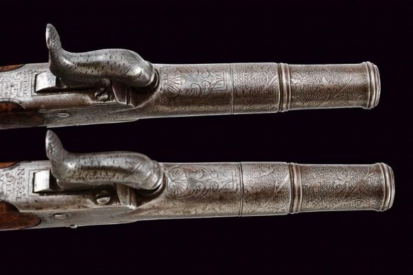 Paio di mazzagatti ridotti a luminello firmati Natale Del Moro  - Asta Rare Armi Antiche e Armature da Tutto il Mondo - Associazione Nazionale - Case d'Asta italiane