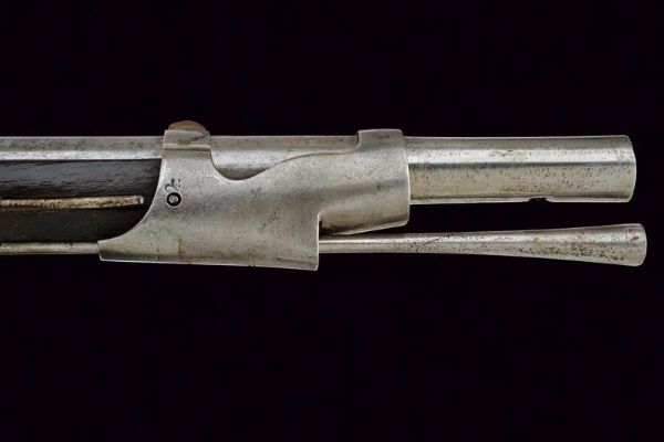 Fucile a pietra con baionetta  - Asta Rare Armi Antiche e Armature da Tutto il Mondo - Associazione Nazionale - Case d'Asta italiane