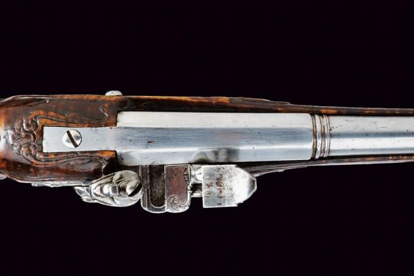 Pistola alla fiorentina con bellissima batteria  - Asta Rare Armi Antiche e Armature da Tutto il Mondo - Associazione Nazionale - Case d'Asta italiane