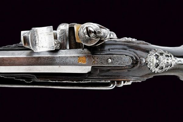 Bellissima pistola alla fiorentina de Il Pacini  - Asta Rare Armi Antiche e Armature da Tutto il Mondo - Associazione Nazionale - Case d'Asta italiane