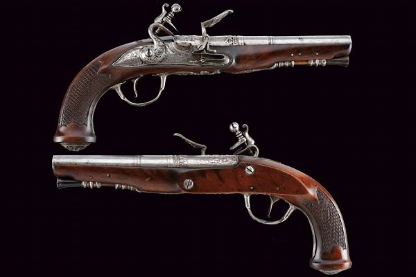 Interessante paio di pistole a pietra focaia con bellissimi fornimenti  - Asta Rare Armi Antiche e Armature da Tutto il Mondo - Associazione Nazionale - Case d'Asta italiane