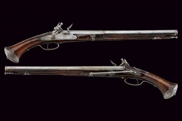 Bellissimo paio di pistole a pietra focaia  - Asta Rare Armi Antiche e Armature da Tutto il Mondo - Associazione Nazionale - Case d'Asta italiane
