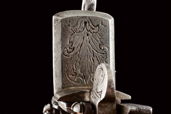 Batteria alla micheletta  - Asta Rare Armi Antiche e Armature da Tutto il Mondo - Associazione Nazionale - Case d'Asta italiane