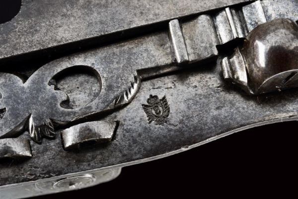 Bella ed elegante batteria alla micheletta  - Asta Rare Armi Antiche e Armature da Tutto il Mondo - Associazione Nazionale - Case d'Asta italiane