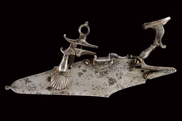 Interessante ed antica batteria alla fiorentina del maestro AM  - Asta Rare Armi Antiche e Armature da Tutto il Mondo - Associazione Nazionale - Case d'Asta italiane