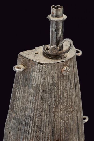 Fiasca da polvere  - Asta Rare Armi Antiche e Armature da Tutto il Mondo - Associazione Nazionale - Case d'Asta italiane