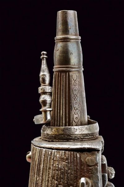 Fiasca da polvere in ferro  - Asta Rare Armi Antiche e Armature da Tutto il Mondo - Associazione Nazionale - Case d'Asta italiane