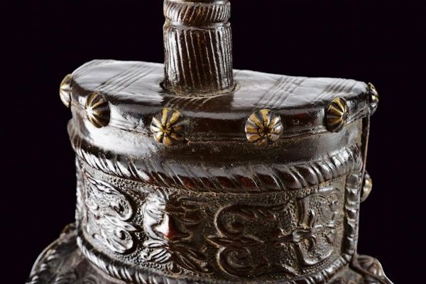 Bellissima fiasca da polvere  - Asta Rare Armi Antiche e Armature da Tutto il Mondo - Associazione Nazionale - Case d'Asta italiane