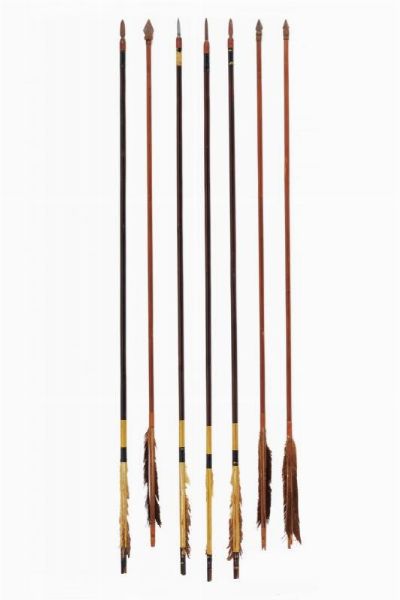 Lotto di sette ya (frecce)  - Asta Rare Armi Antiche e Armature da Tutto il Mondo - Associazione Nazionale - Case d'Asta italiane