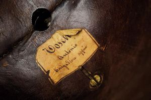 Rarissimo elmo per il corpo di guardia, epoca Carlo III  - Asta Rare Armi Antiche e Armature da Tutto il Mondo - Associazione Nazionale - Case d'Asta italiane