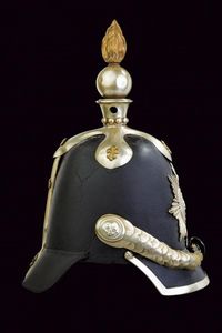Rarissimo elmo per il corpo di guardia, epoca Carlo III  - Asta Rare Armi Antiche e Armature da Tutto il Mondo - Associazione Nazionale - Case d'Asta italiane