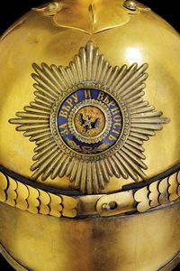 Elmo da servizio per ufficiale del reggimento Garde Du Corps, epoca Marija Fedorovna  - Asta Rare Armi Antiche e Armature da Tutto il Mondo - Associazione Nazionale - Case d'Asta italiane