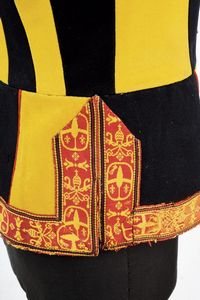 Blusa da Alabardiere della Guardia Svizzera  - Asta Rare Armi Antiche e Armature da Tutto il Mondo - Associazione Nazionale - Case d'Asta italiane