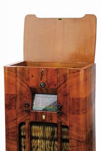 Grande Radio Marelli modello Assab  - Asta Rare Armi Antiche e Armature da Tutto il Mondo - Associazione Nazionale - Case d'Asta italiane