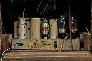 Grande Radio Marelli modello Assab  - Asta Rare Armi Antiche e Armature da Tutto il Mondo - Associazione Nazionale - Case d'Asta italiane