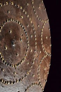 Rarissima targhetta  - Asta Rare Armi Antiche e Armature da Tutto il Mondo - Associazione Nazionale - Case d'Asta italiane