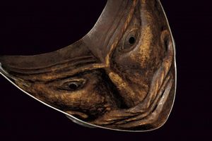 Visiera grottesca  - Asta Rare Armi Antiche e Armature da Tutto il Mondo - Associazione Nazionale - Case d'Asta italiane