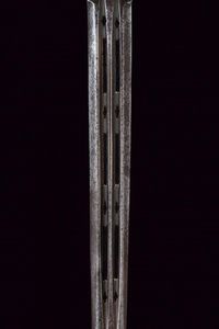 Bella mano sinistra  - Asta Rare Armi Antiche e Armature da Tutto il Mondo - Associazione Nazionale - Case d'Asta italiane