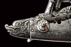 Elegante e rarissima batteria alla fiorentina a due cani  - Asta Rare Armi Antiche e Armature da Tutto il Mondo - Associazione Nazionale - Case d'Asta italiane