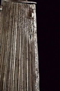 Fiasca da polvere in ferro  - Asta Rare Armi Antiche e Armature da Tutto il Mondo - Associazione Nazionale - Case d'Asta italiane