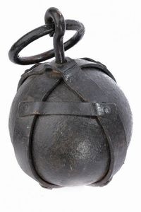 Pesante e rara palla da ceppo  - Asta Rare Armi Antiche e Armature da Tutto il Mondo - Associazione Nazionale - Case d'Asta italiane
