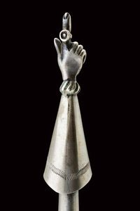 Yad in argento  - Asta Rare Armi Antiche e Armature da Tutto il Mondo - Associazione Nazionale - Case d'Asta italiane