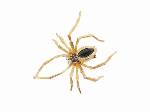 Spilla animalier in oro giallo con diamanti e zaffiri  - Asta Gioielli e Orologi - Associazione Nazionale - Case d'Asta italiane