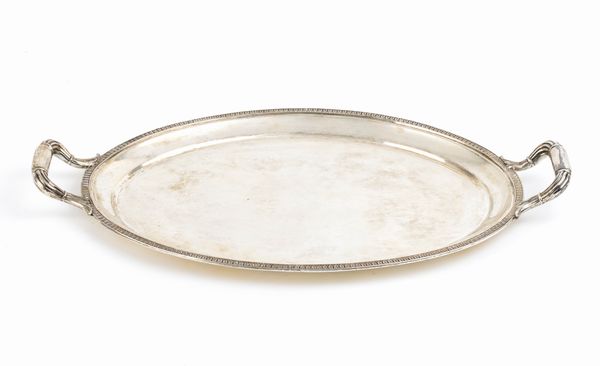 Coppia di vassoi in argento - Italia XX secolo, argentiere Luigi Calegaro  - Asta Gioielli e Argenti Moderni e Contemporanei - Associazione Nazionale - Case d'Asta italiane