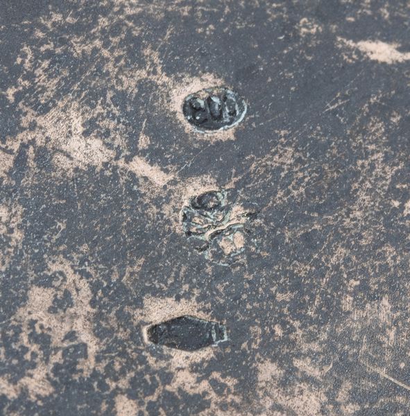 Lotto composto da una lattiera, un'anfora e due teiere  - Asta Gioielli e Argenti Moderni e Contemporanei - Associazione Nazionale - Case d'Asta italiane