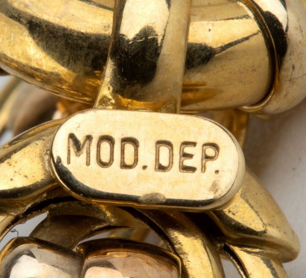 Girocollo a maglie concatenate in oro  - Asta Gioielli e Argenti Moderni e Contemporanei - Associazione Nazionale - Case d'Asta italiane