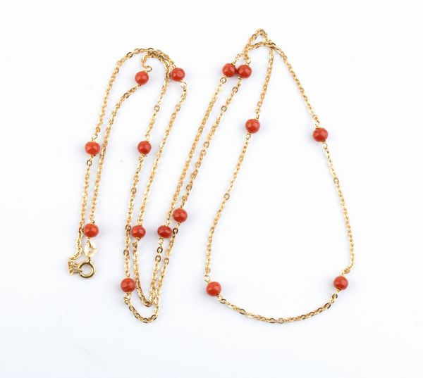 Girocollo in oro con corallo Mediterraneo  - Asta Gioielli e Argenti Moderni e Contemporanei - Associazione Nazionale - Case d'Asta italiane