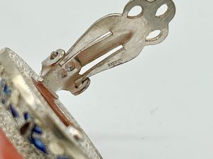 Orecchini in argento con corallo  - Asta Gioielli e Argenti Moderni e Contemporanei - Associazione Nazionale - Case d'Asta italiane