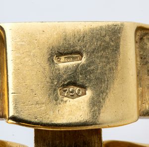 Bracciale in oro con motivo a bamb  - Asta Gioielli e Argenti Moderni e Contemporanei - Associazione Nazionale - Case d'Asta italiane
