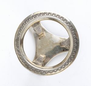 Due saliere in argento - Italia, XX secolo  - Asta Gioielli e Argenti Moderni e Contemporanei - Associazione Nazionale - Case d'Asta italiane